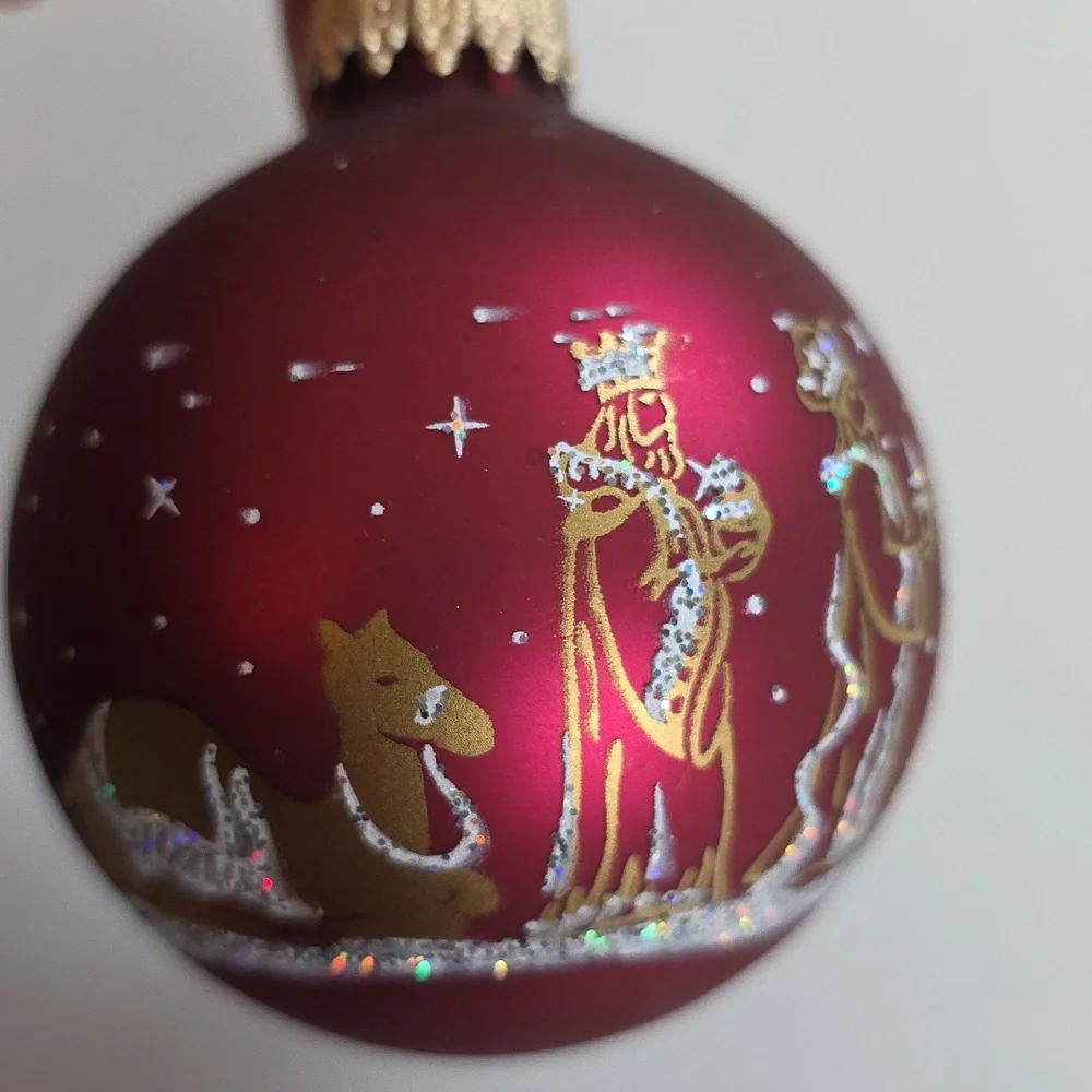 Christmas Ornaments - Elegant Red and Gold Nativity Scene Set Of 4